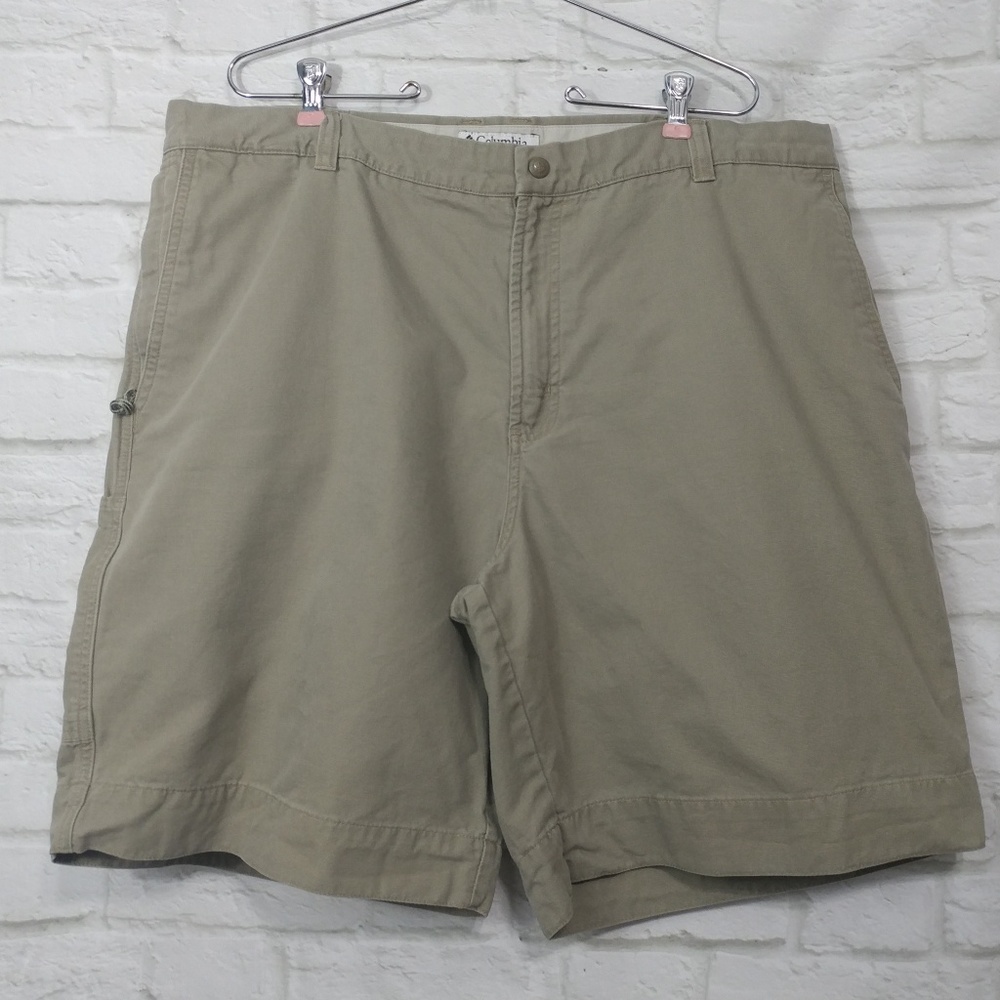 Columbia Sportswear Men's Stone Outdoor Shorts 40